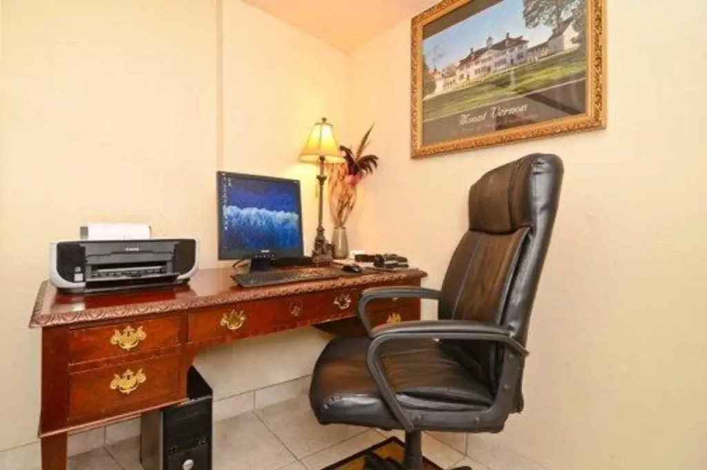 stayAPT Suites Alexandria-Fort Belvoir