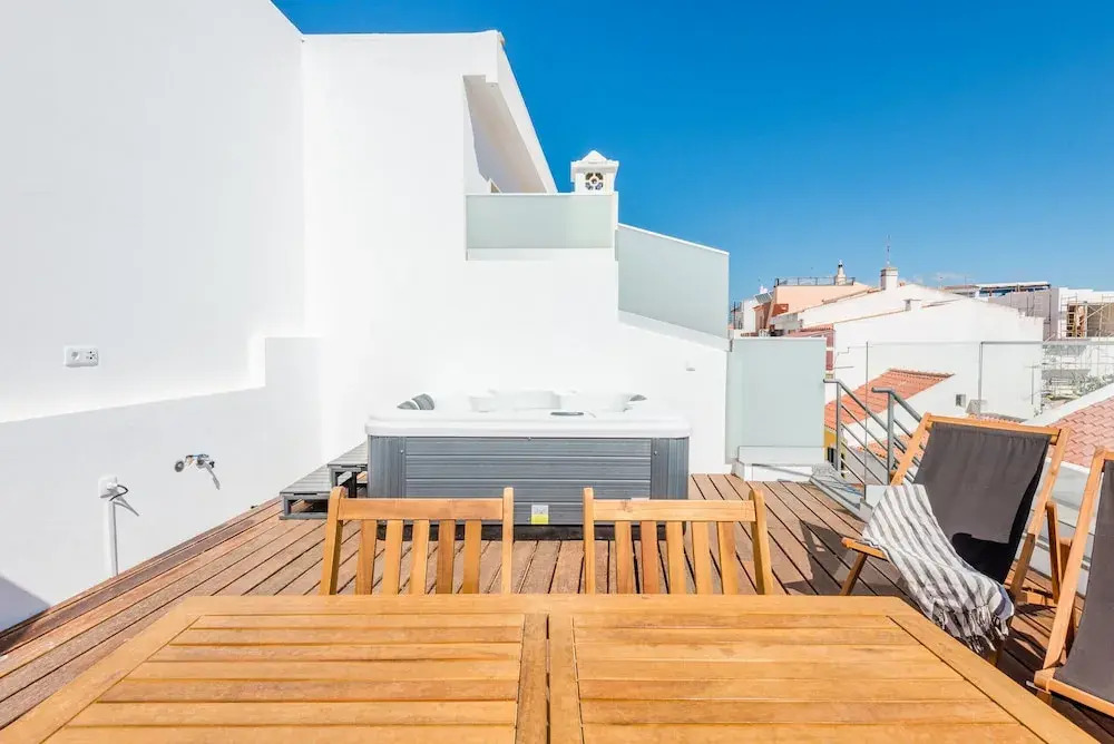 Casa Amendoeira - Fabulous Restored Townhouse in Lagos Old Town With Panoramic Roof Terrace