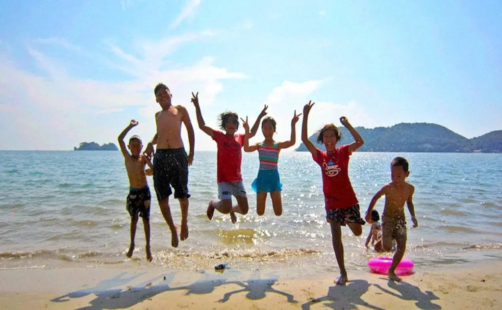 Laemsing Natural Beach Resort
