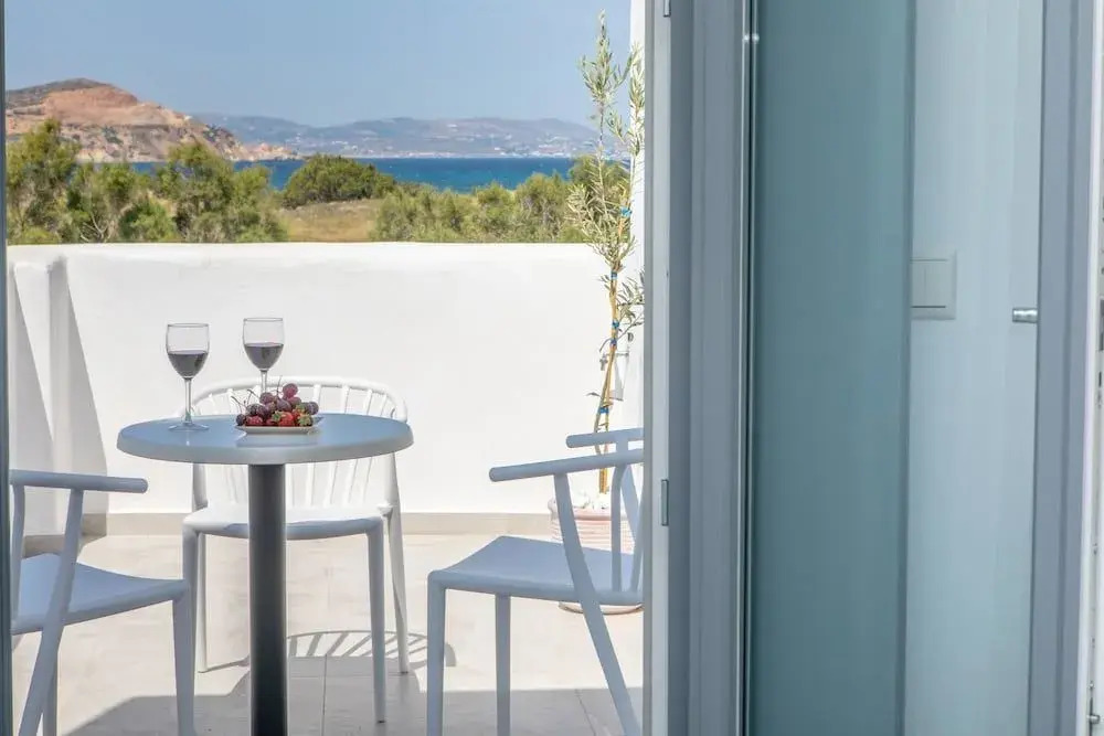 Crystal Mare Suites