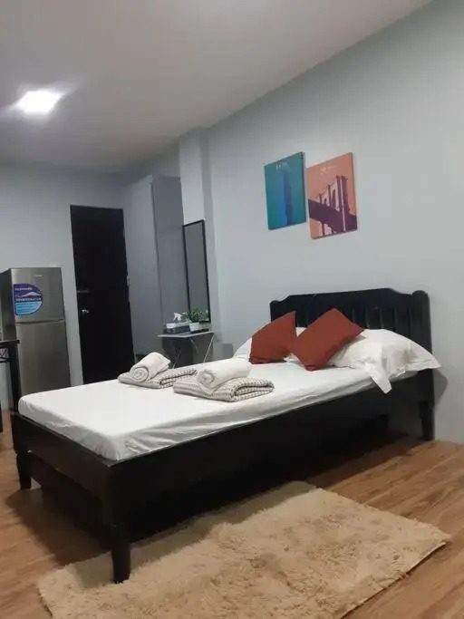 Unit 12 at Zone 19 Apartment -StudioUnit