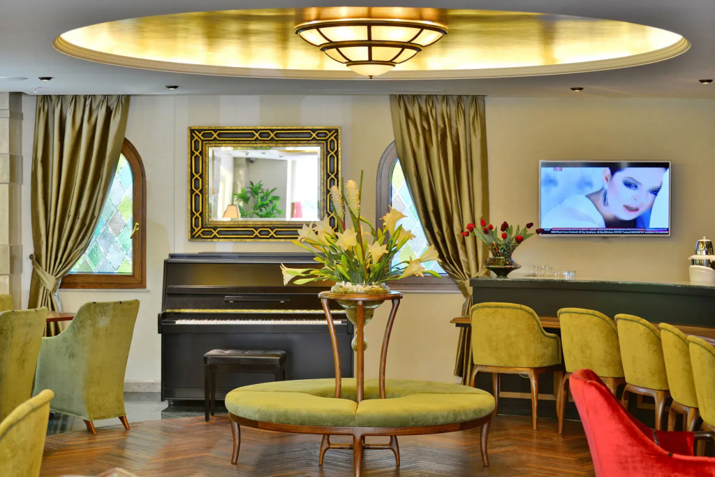 Warwick Ankara
