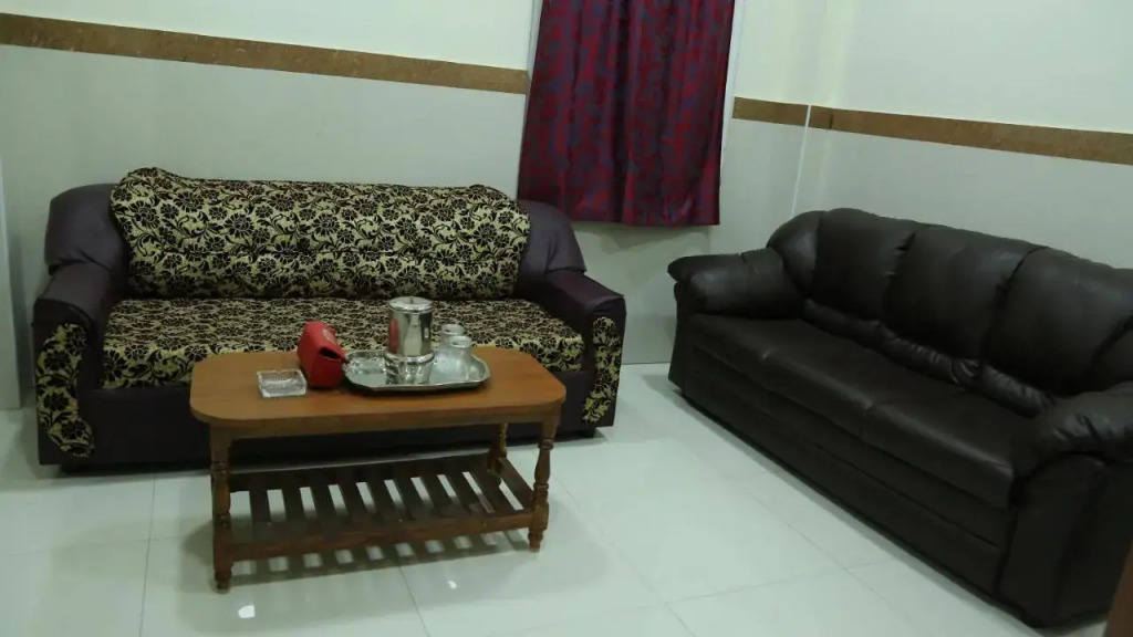 OYO 23687 Kumaran Millennium Residency