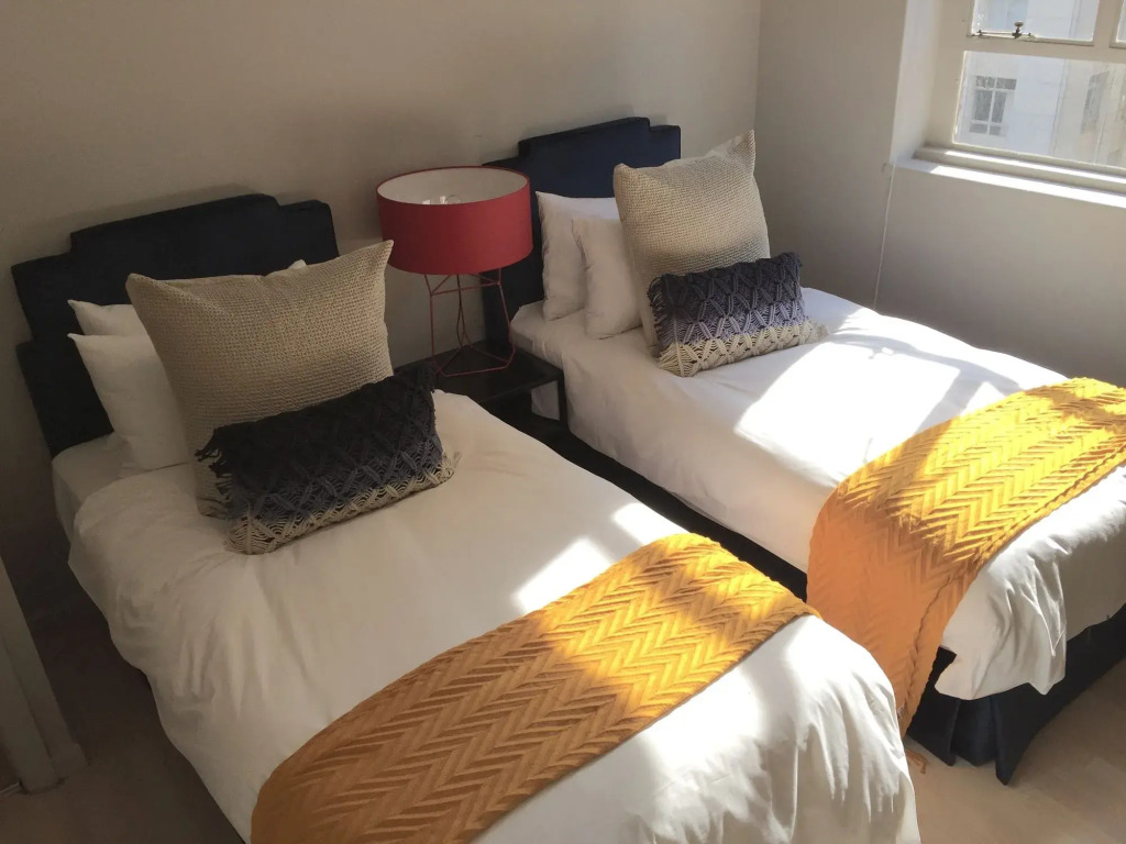 Avenue One Apartments