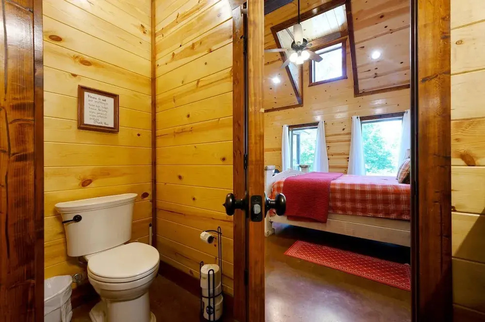 Majestic High - Cabin for 17