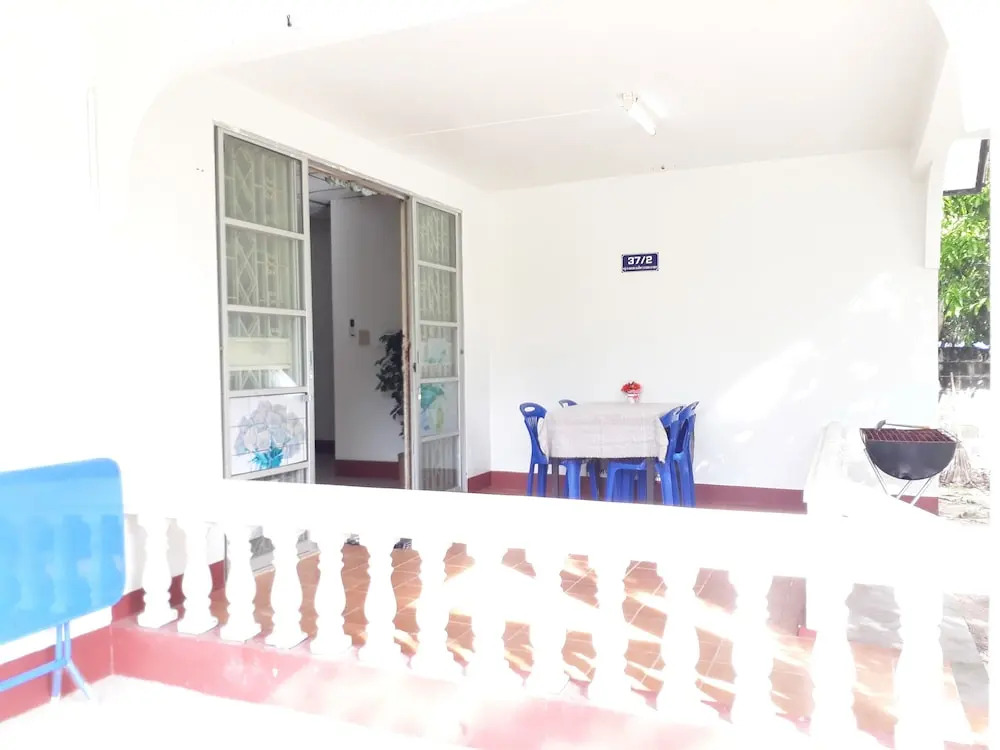 Mae Rampung Beach House Pool Villa