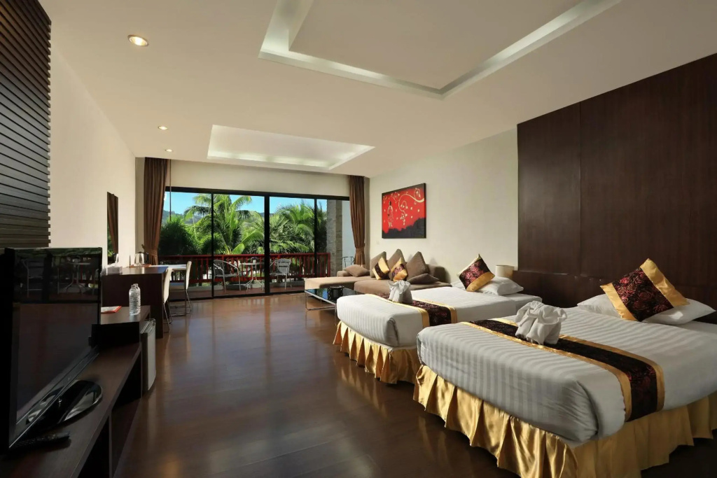 Rawai Grand House -SHA Plus