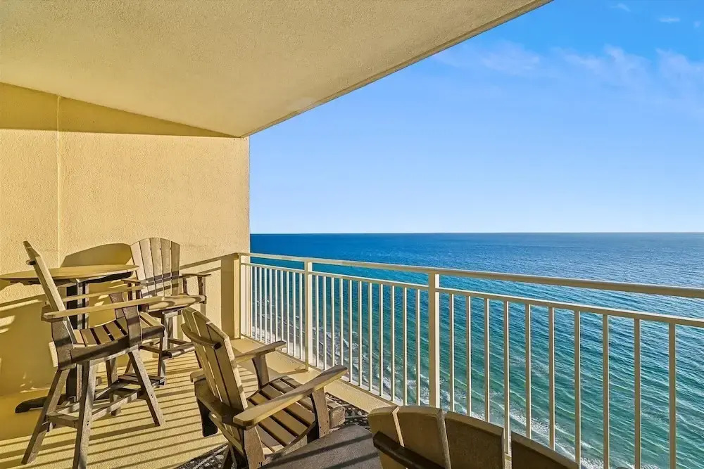 Emerald Beach 1830 - 2 Bedroom/2 Bath+Bunks 2 Condo by RedAwning