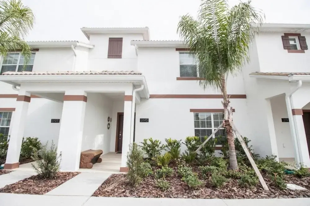 Four Bedroom/3 Bath South Facing Pool/Spa Villa