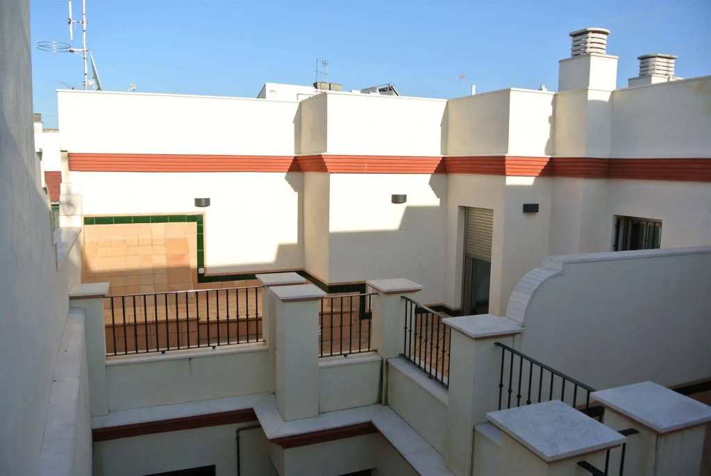 Apartamentos Living Sevilla Centro Maestranza