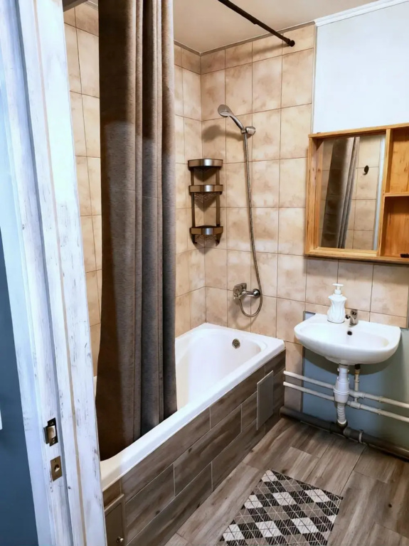 DreamHouse на Готвальда 24