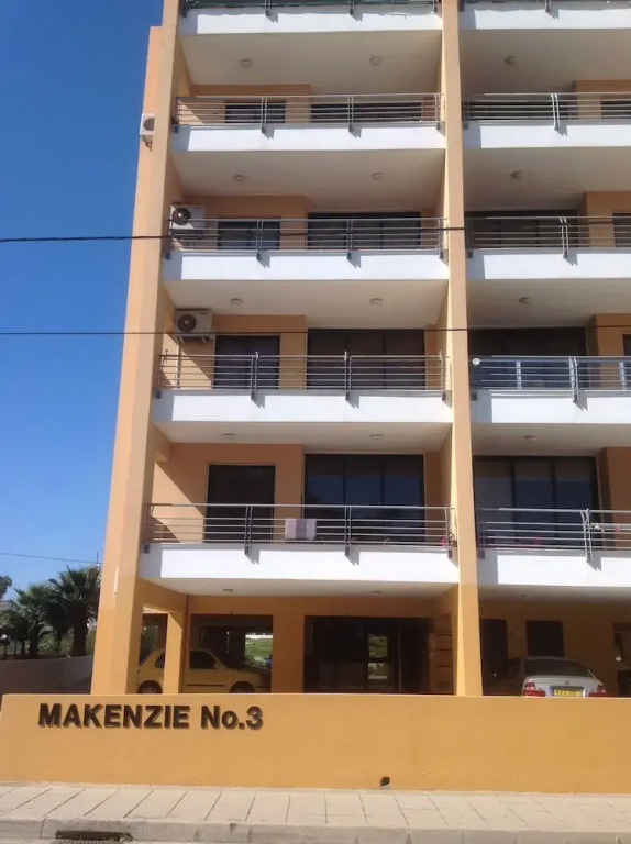 Makenzy 3