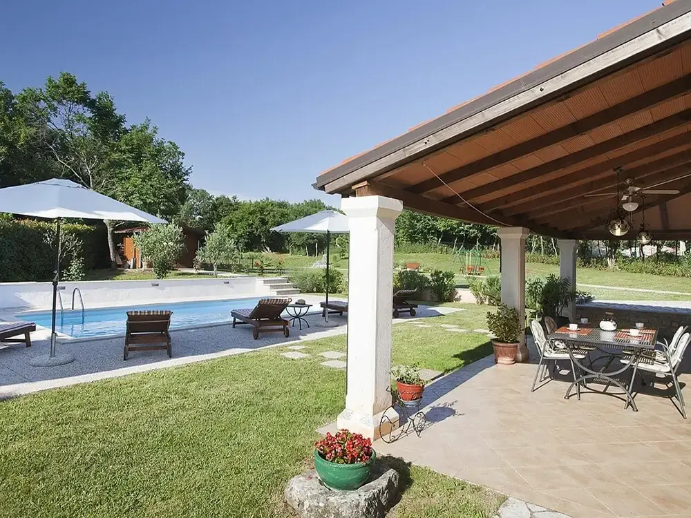 Istrian Villa Fendi Rebici