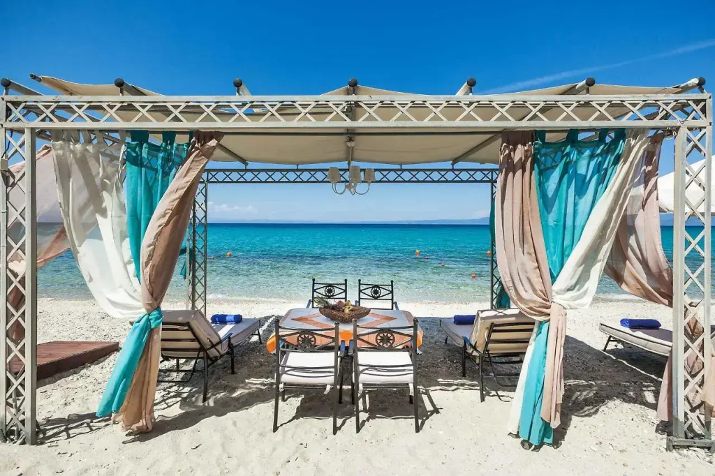 W Villas Halkidiki