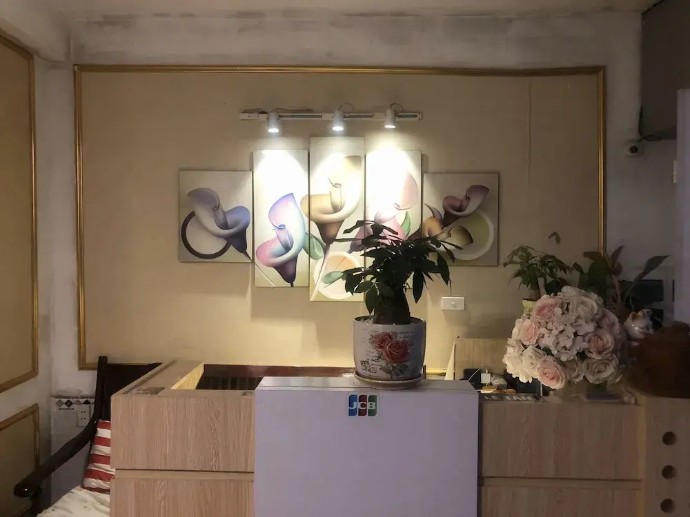 OYO 1035 Hoa Hong Hostel