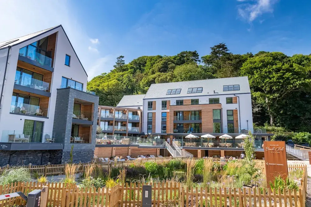 Harbour Beach Club, Hotel & Spa