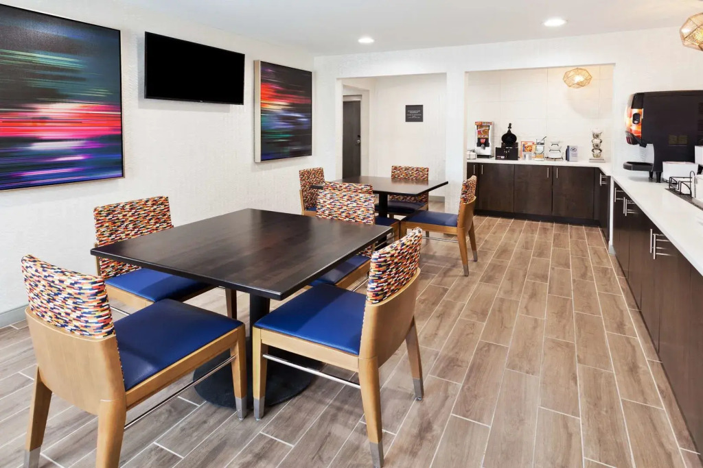 Country Inn & Suites by Radisson, Montgomery East I-85