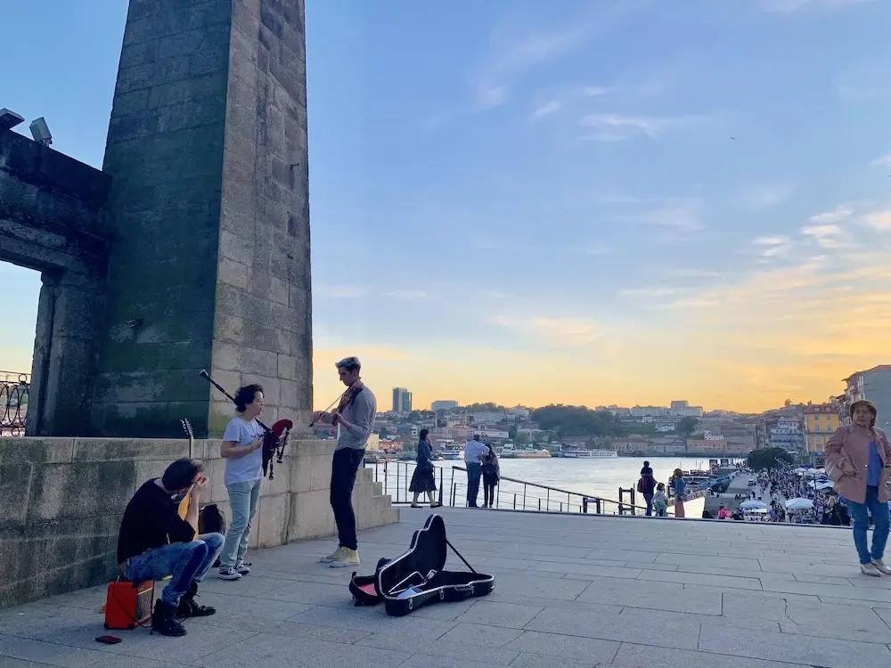 Apartment With one Bedroom in Porto, With Wonderful Mountain View, Terrace and Wifi