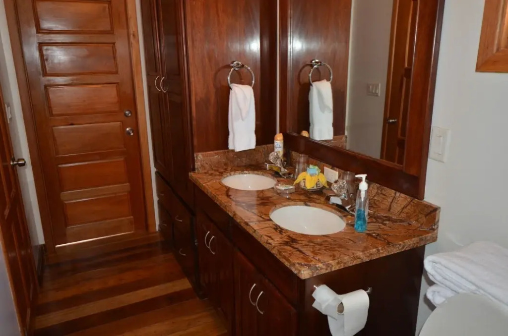 Mariposa Belize Beach Resort