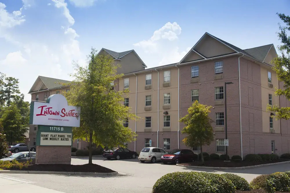 Savannah Suites Newport News