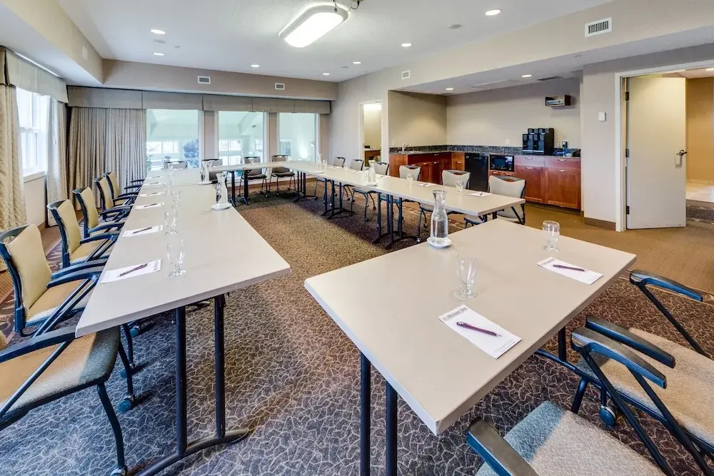 Heritage Inn Hotel & Convention Centre - Brooks