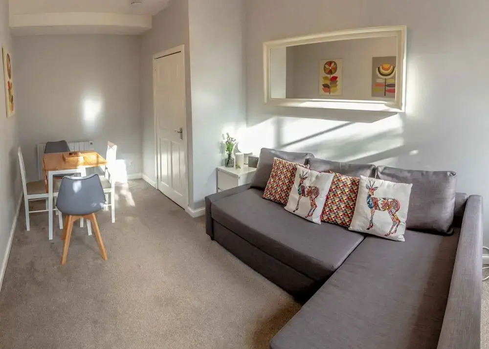Stirling Central Apartment