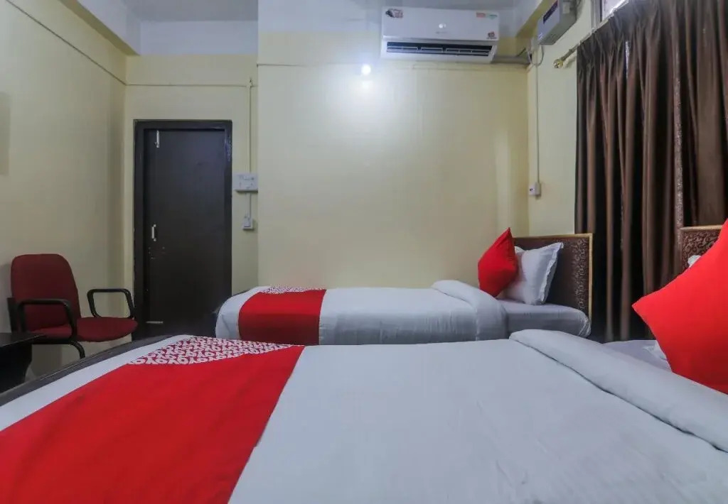 OYO 16696 Swagatom Lodge