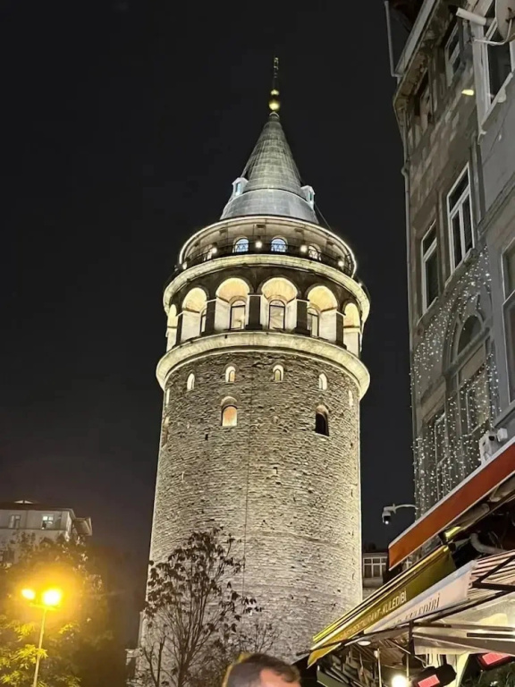 D Orient Hotel