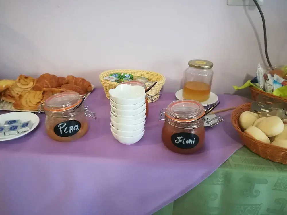Leolù Guesthouse and breakfast
