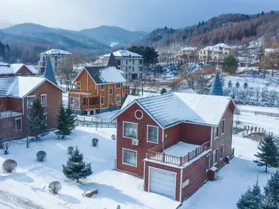 Yabuli snow house skiing private villa