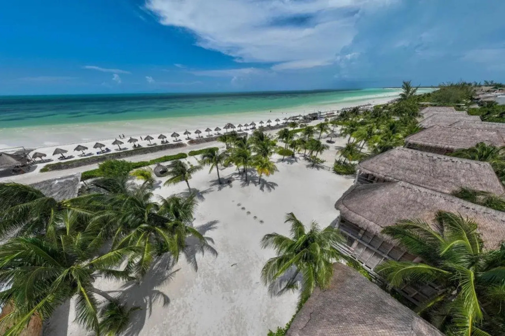 Blue Holbox