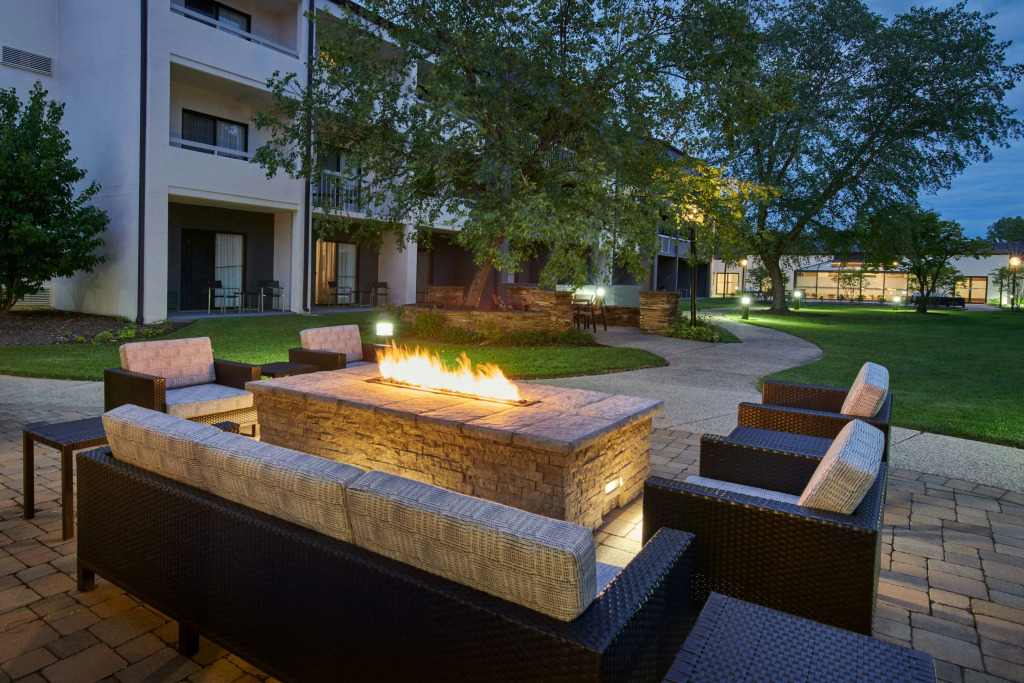Courtyard by Marriott Chicago Lincolnshire