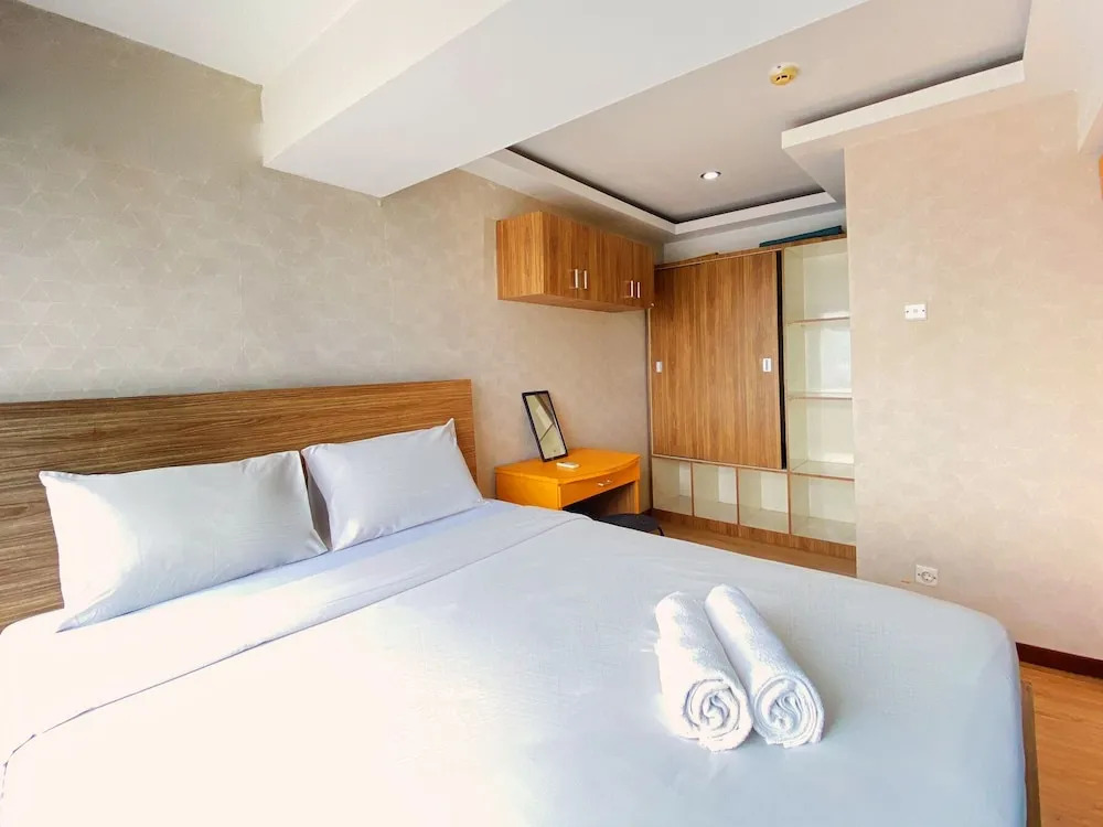 Spacious And Unique 1Br At Jarrdin Cihampelas Apartment