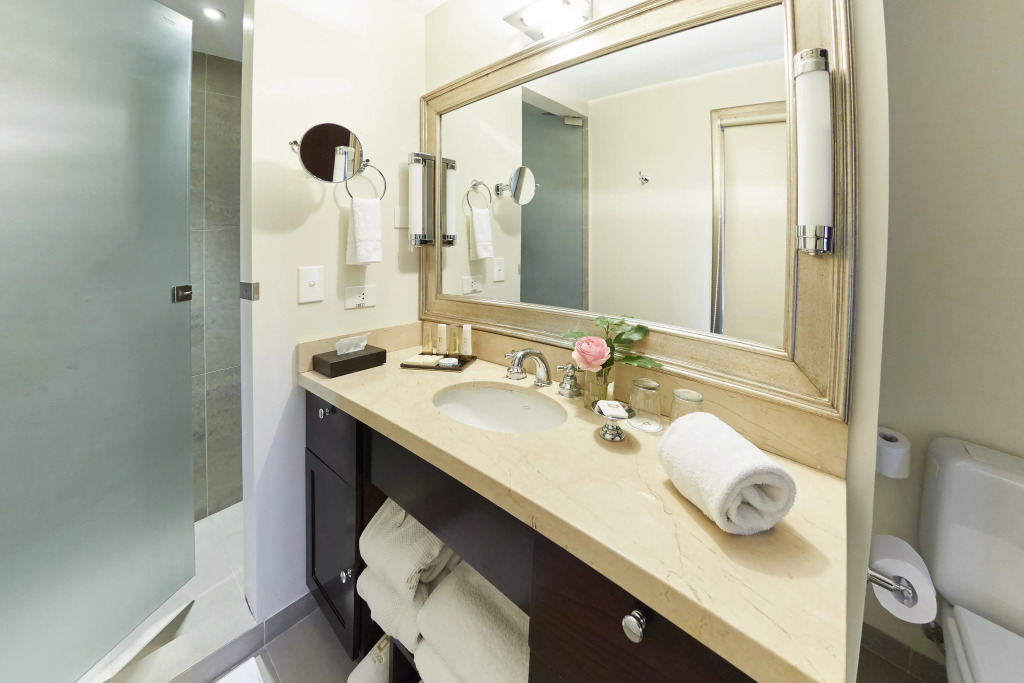 El Casco Art Hotel