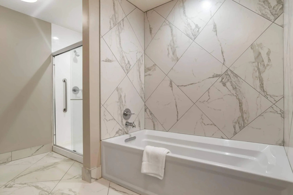 Lyric Hotel West End, Trademark Collection by Wyndham
