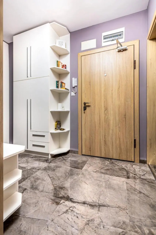 Stylish 1BD flat with a Parking Spot