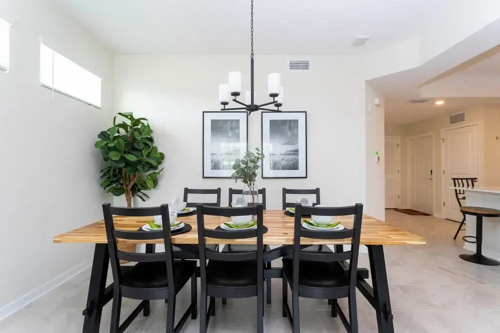 Accessible 3Bd Condo Close to Disney Storey Lake Orlando 208 3180