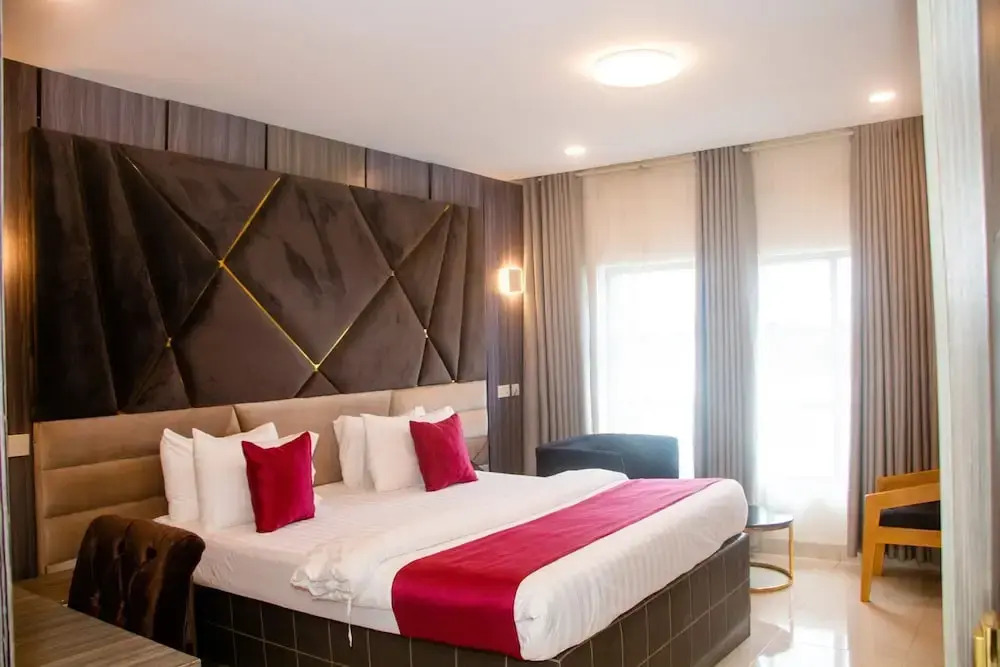 Отель Santino Grand Luxury Hotel