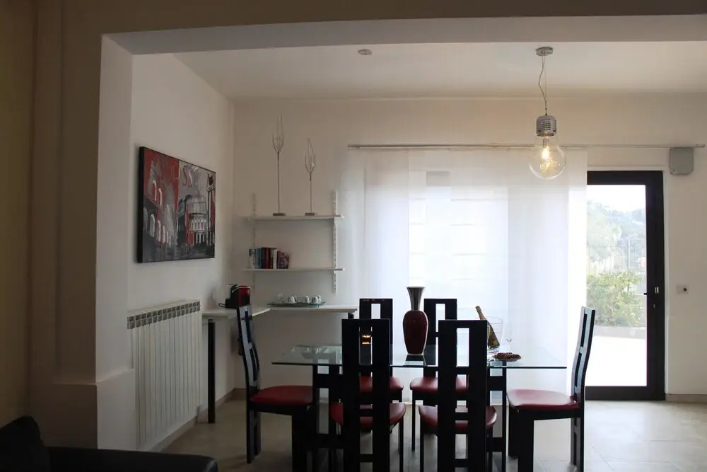 Private Apartment With Panoramic View of Taormina