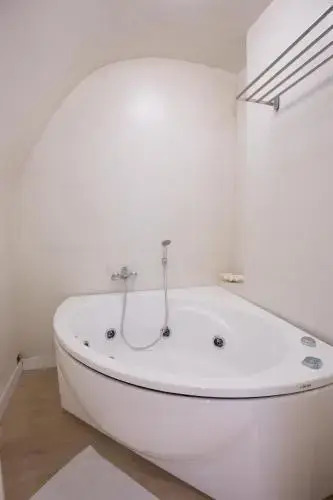 Flat 3 Bedrooms 1 Bathroom - Naples