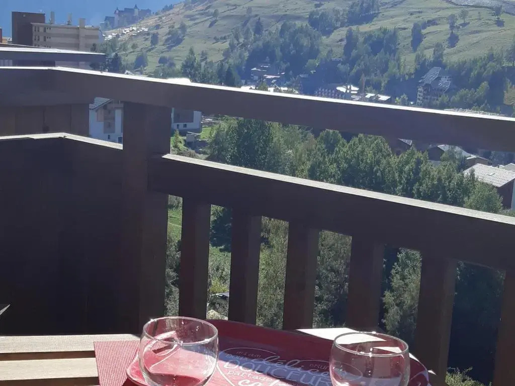 Appartement Les Deux Alpes, 1 pièce, 3 personnes - FR-1-516-132