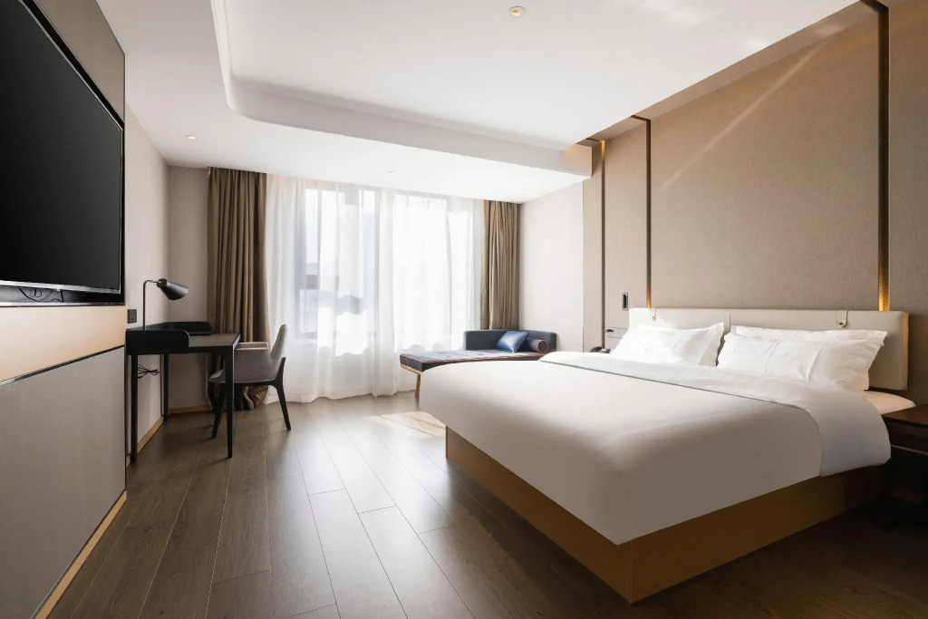 National Jade Hotel