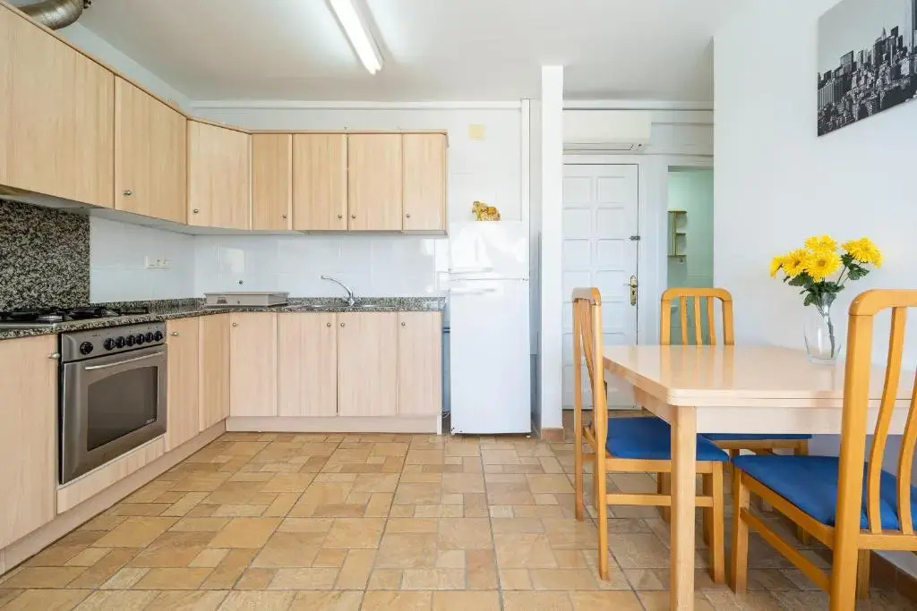 Hauzify I Apartament Bellavista