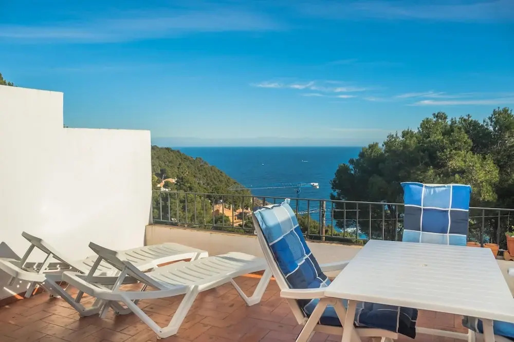 St-33 Begur SA Tuna 2 PAX