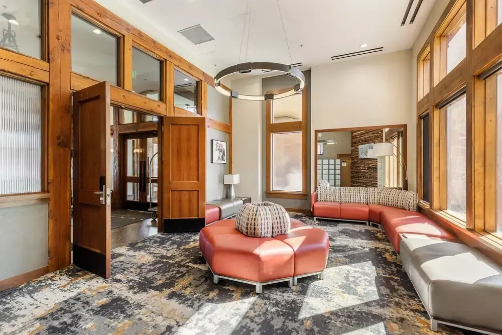 Sun Dialed-In Deluxe - Canyons Village Center