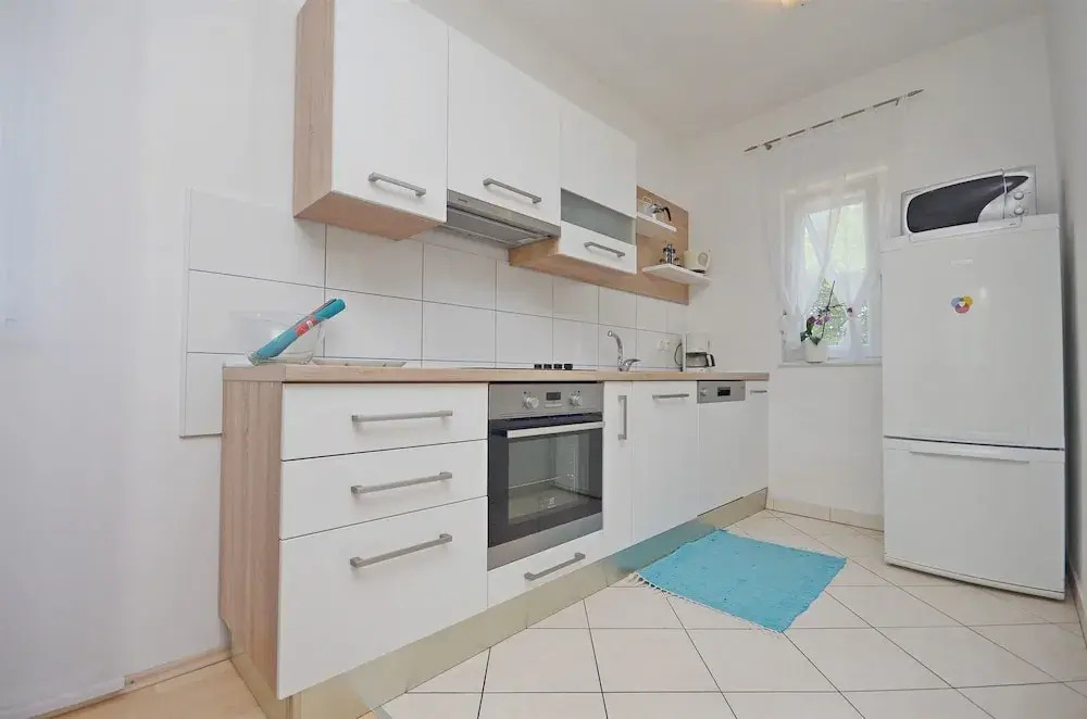 Apartment Radenka