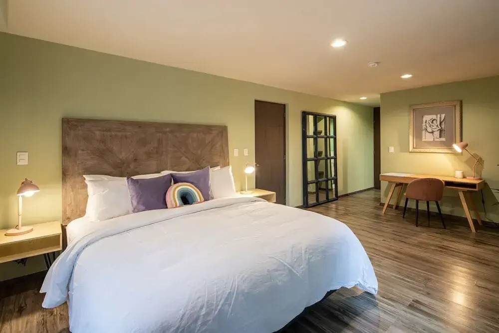 HOLT - Boutique 2BR Puente Viejo Residencial