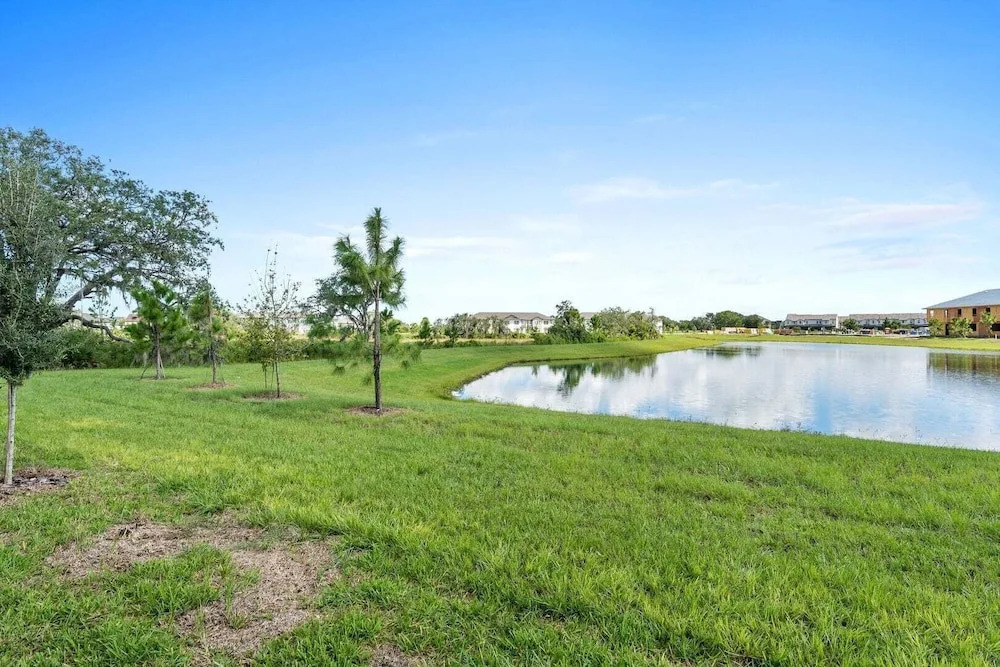 Villa 3 BR, 2.5 BA Sleeps 8