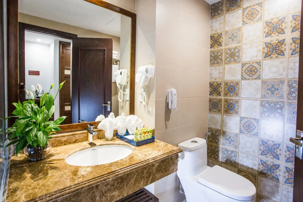 Song Lộc Hạ Long Hotel