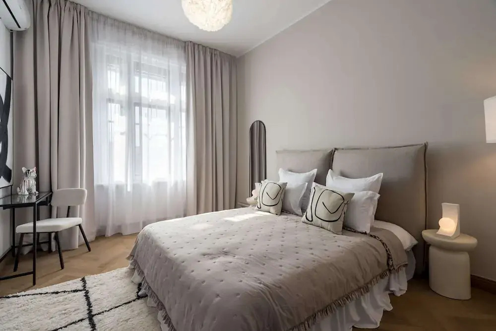 Stunning 3BR Apartment in Bucharest